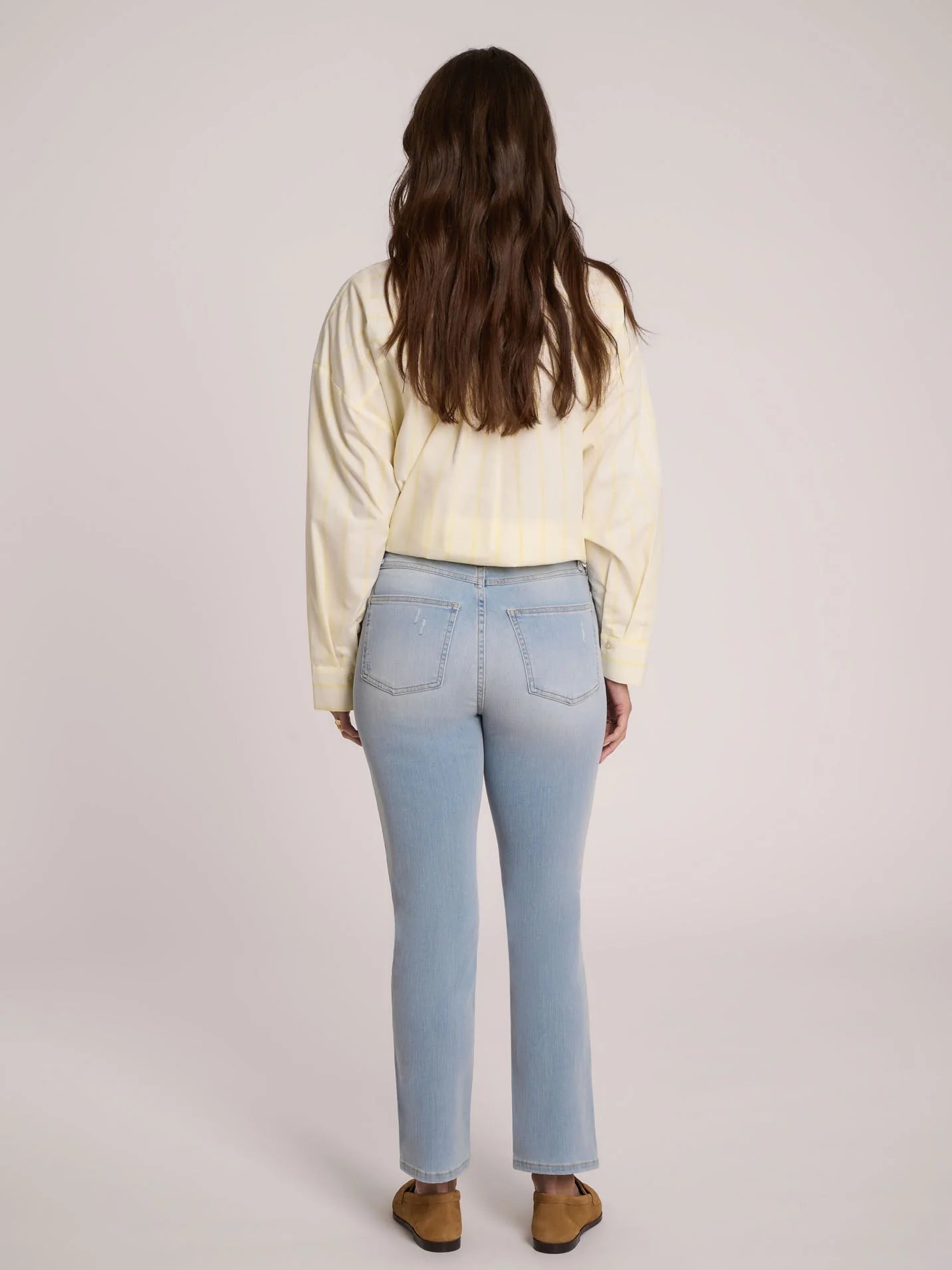 Jeans droit bleu pâle| 2754 Anemone| Yoga Jeans