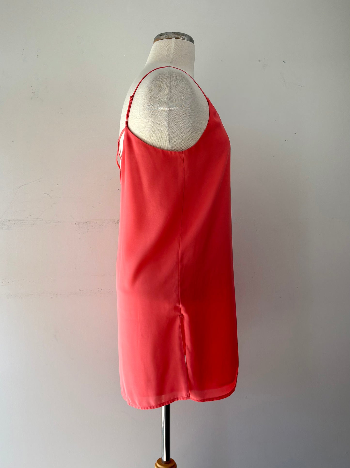 Camisole longue saumon, fine bretelle, encolure en V | MNDUH-85 (M)