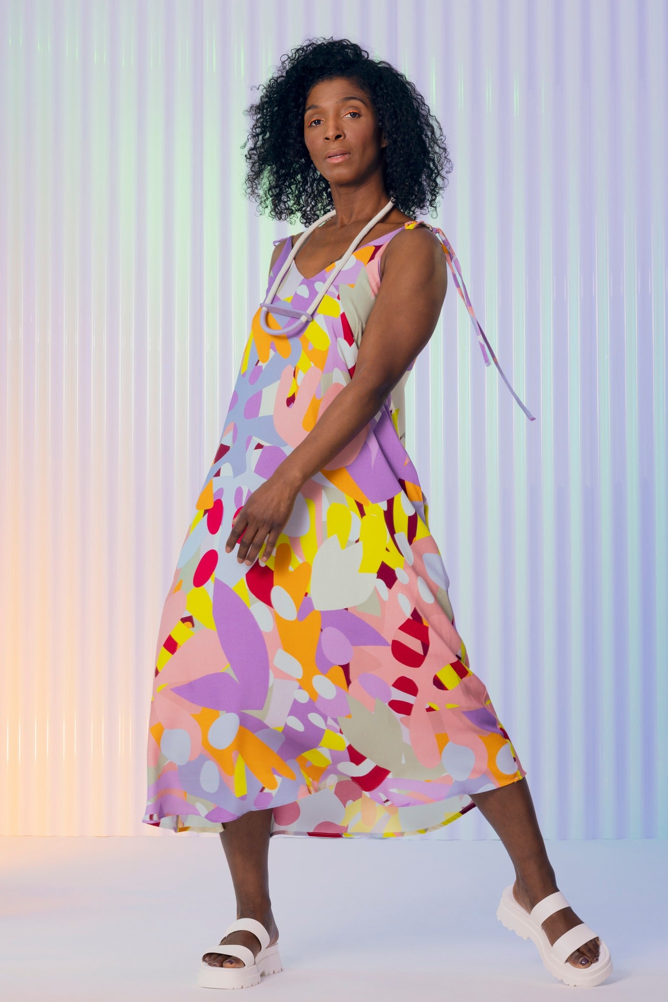 Robe Longue motif néon E22-01