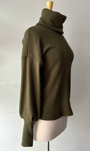 Charger l'image dans la galerie, Chandail Adélie