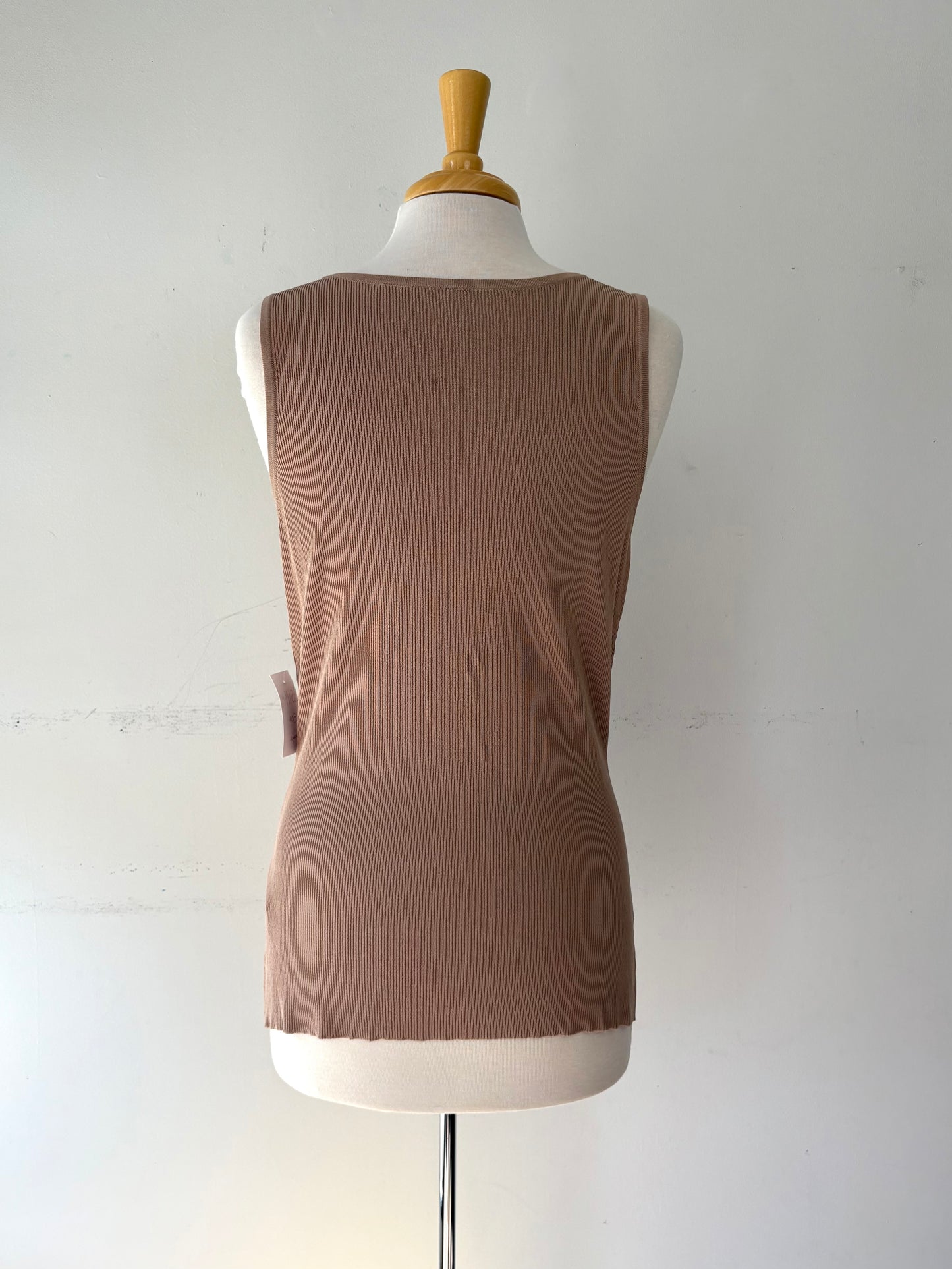 Camisole café au lait, boutons avant | ASIM-141 (XL)