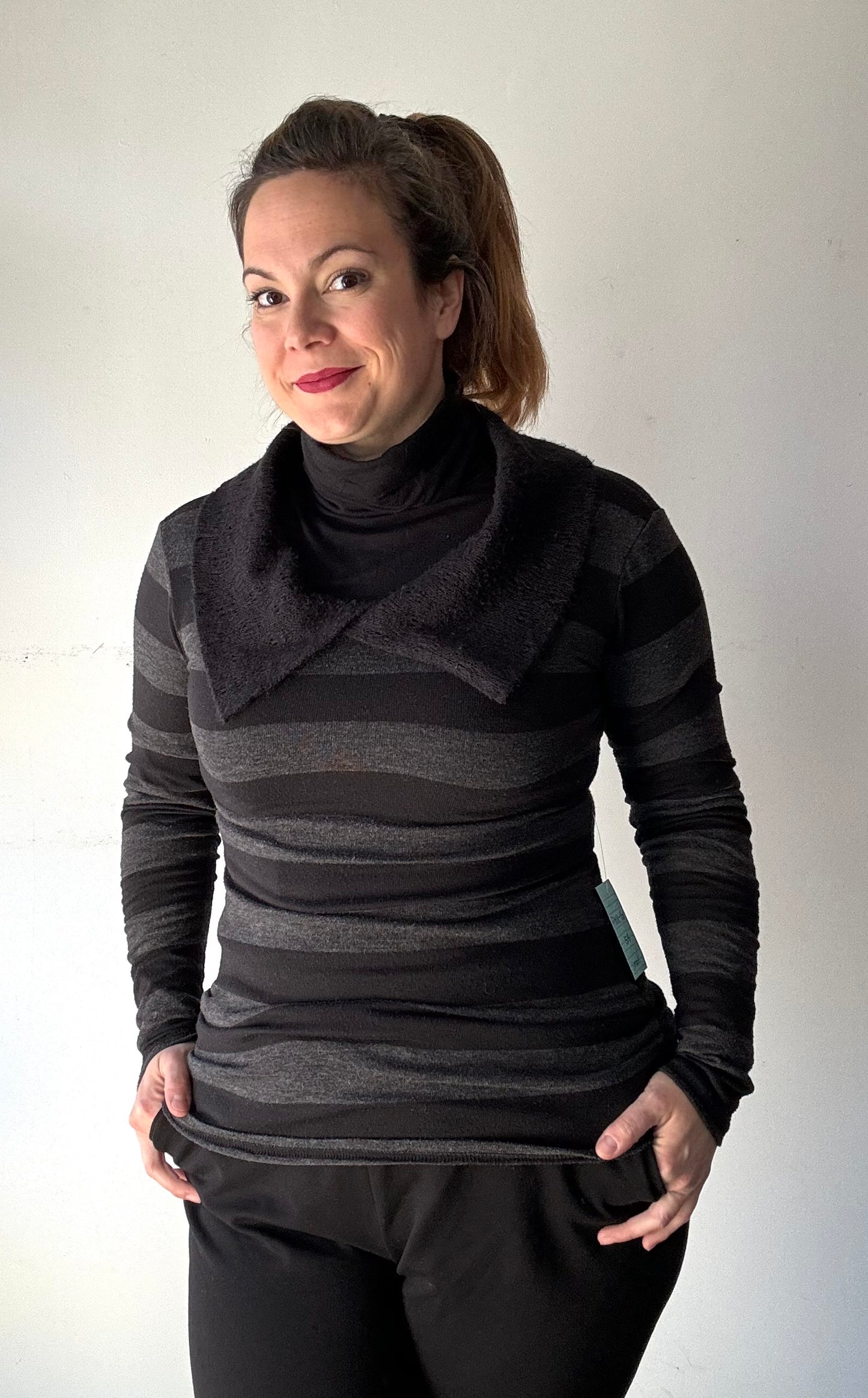 đ§Chandail col en pointe | PINK-16 (S)