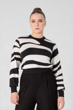 Charger l'image dans la galerie, Chandail Wanda