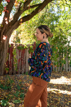 Charger l'image dans la galerie, Haut ample encolure V | Colorama (Pinkmuchacha)