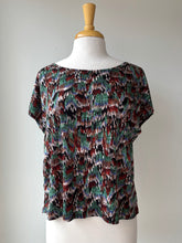 Charger l'image dans la galerie, Top dos ouvert croisé O/S | Baléares 2025 (Pinkmuchacha)