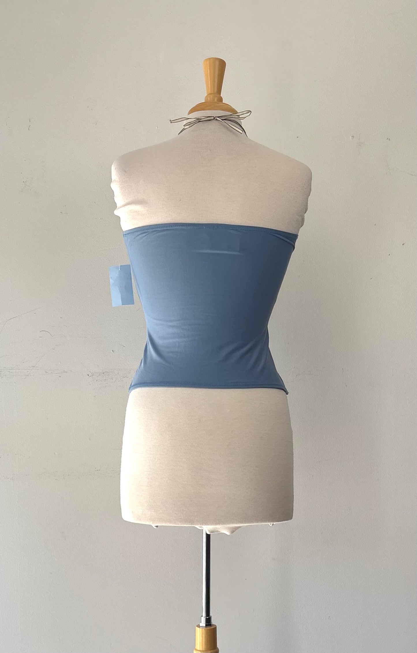 Top bustier bleu, bande d'appliqué sur le devant, licou | MFLAV-19 (XS)