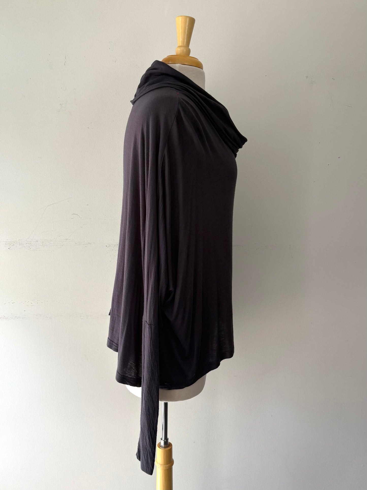 Chandail gris charcoal manche longue | GCAR-15 (XS overseize)
