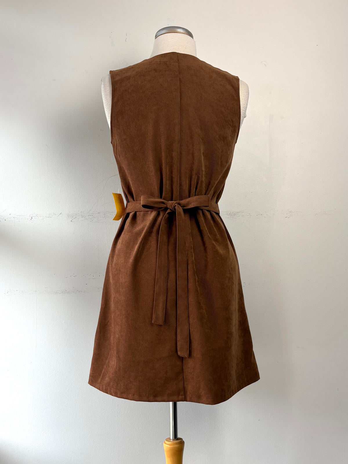 Jumper cognac Mia, poches, encolure en V | SBER-32 (M)