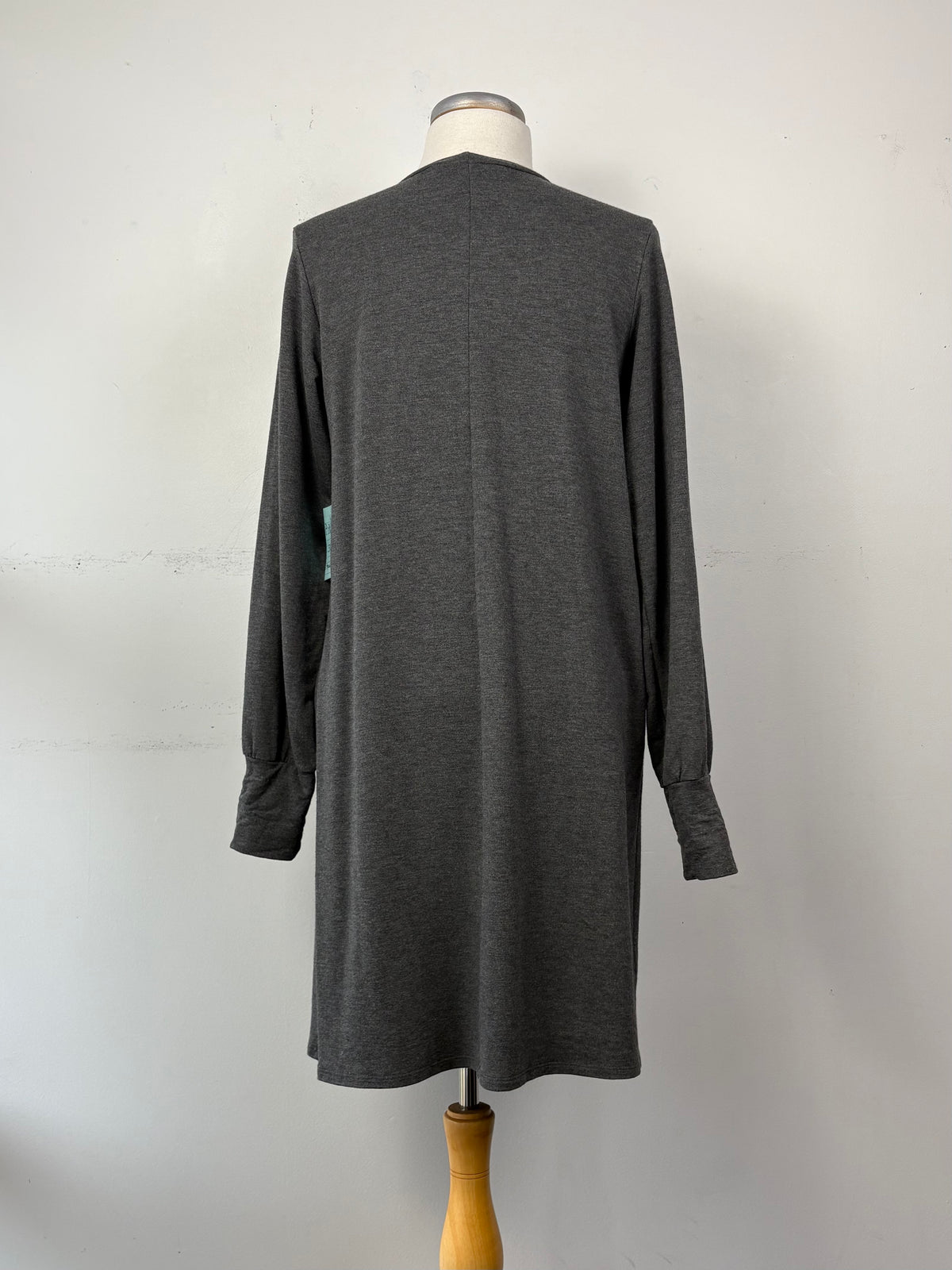 Robe grise coton ouaté, manche longue, encolure en rond | PINK-614 (M)