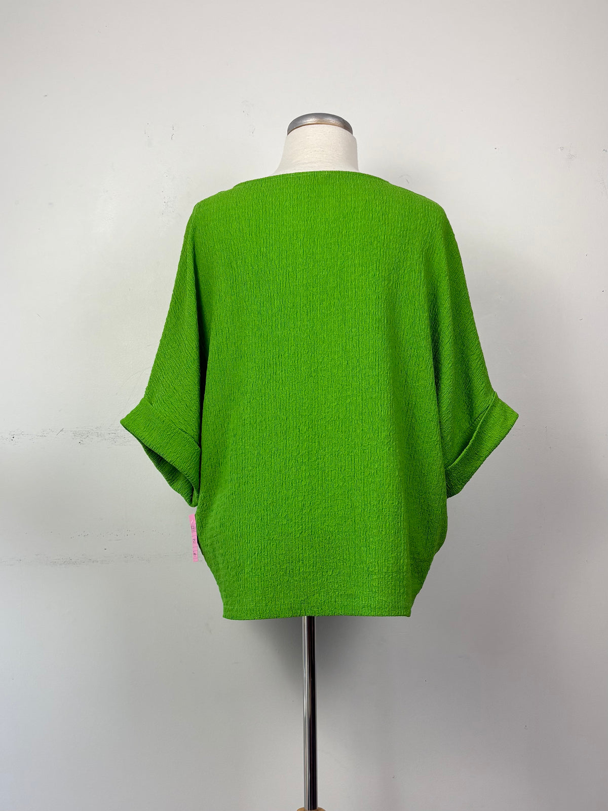 Haut vert fluo, manche 3/4, encolure évasée | MCAR-14 (XL)