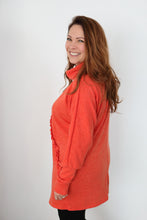 Charger l'image dans la galerie, Chandail ample avec col | Liliane 2.0 (Pinkmuchacha)