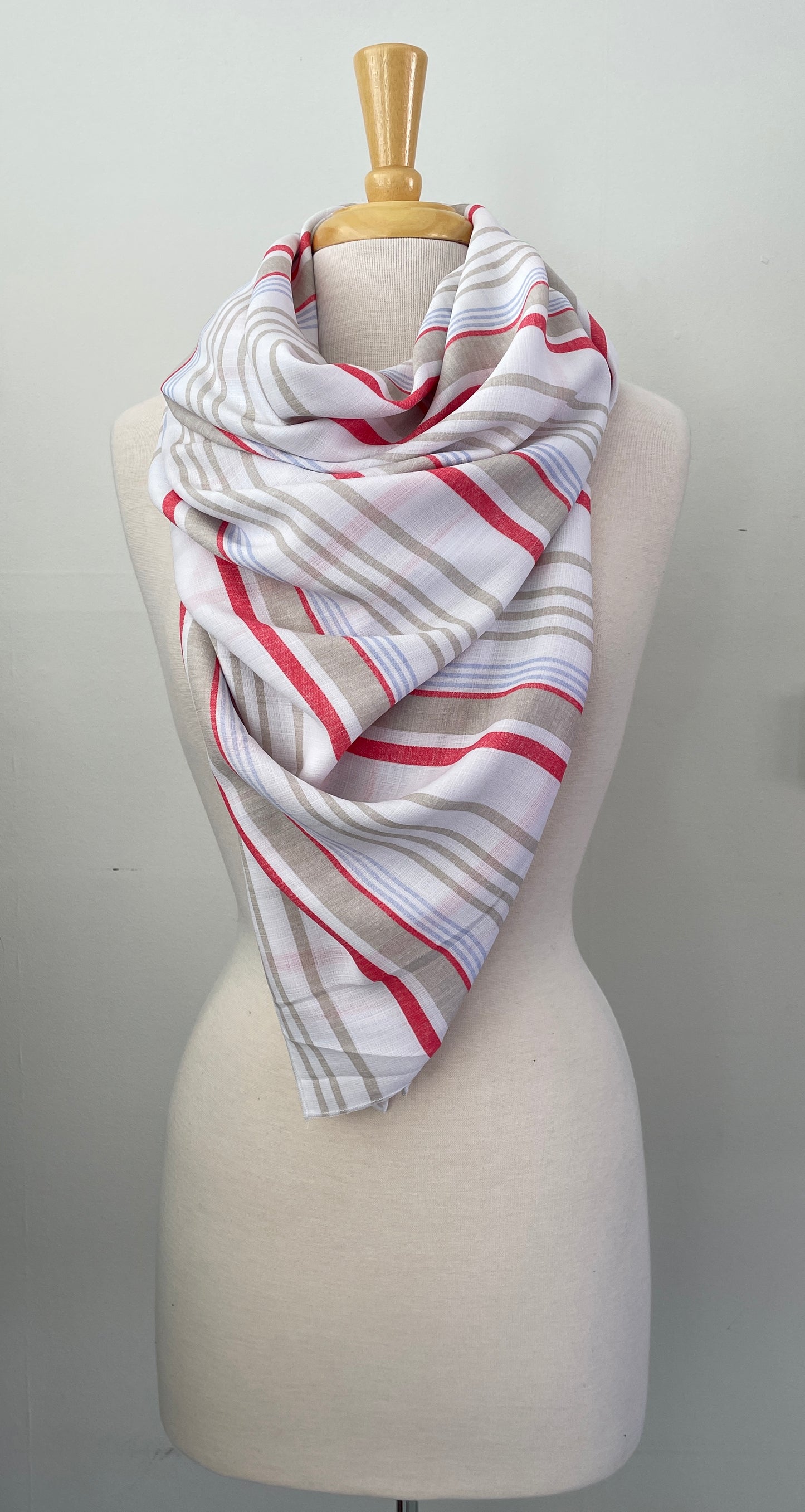 Grand Foulard rayé corail et bleu (Pinkmuchacha)