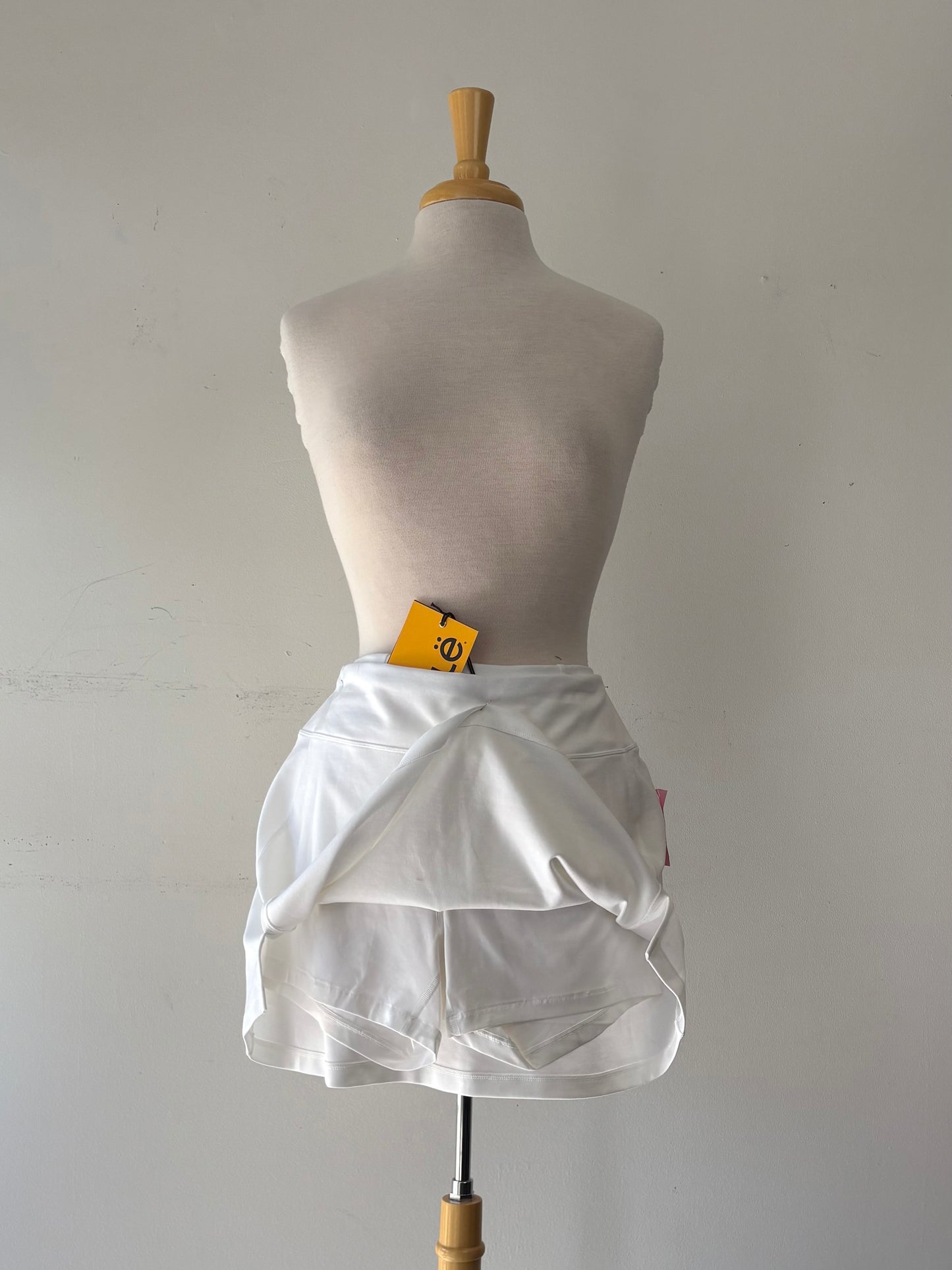 Jupe-culotte blanche, neuve | ASIM-195 (XL)