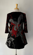 Charger l&#39;image dans la galerie, Robe/tunique noir/rouge/gris | JCAM-70 (6 ans)
