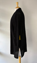 Charger l&#39;image dans la galerie, Veste longue noire tricot mince | ANSIM-37 (XL)
