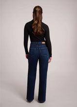 Charger l&#39;image dans la galerie, Yoga Jeans 2835 Maia (Lily)
