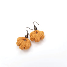 Charger l&#39;image dans la galerie, Boucles d&#39;oreilles nœud épais Beth
