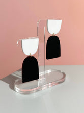 Charger l&#39;image dans la galerie, Boucles d&#39;oreilles Cinch
