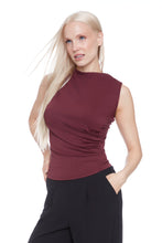 Charger l&#39;image dans la galerie, Haut sans manches froncé | I Love Tyler Madison
