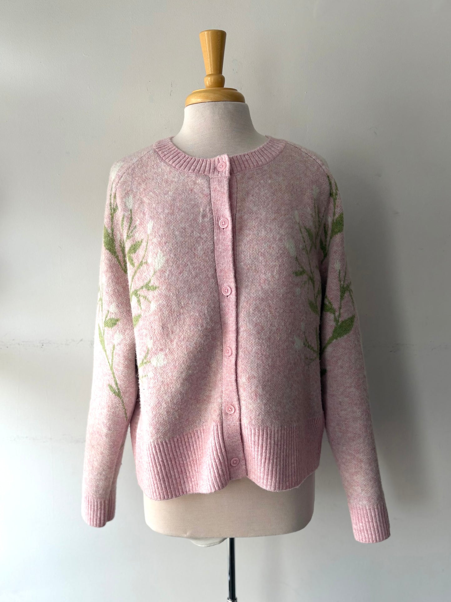 Veste lainage rose pâle, branches vertes fleurs blanches  | ASIM-136 (XL)
