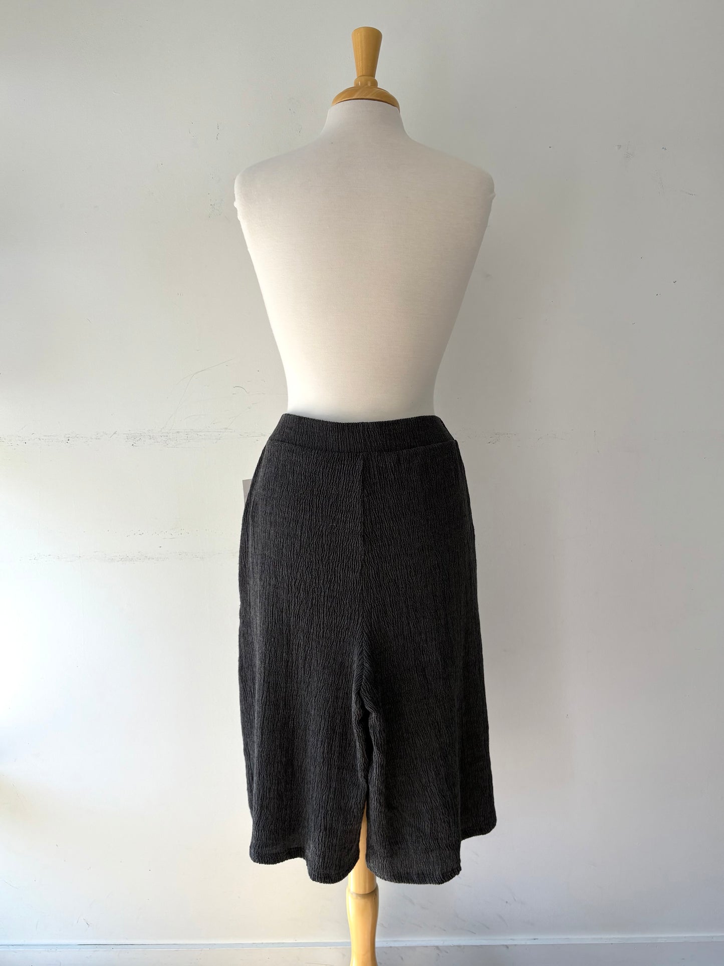 Bermuda gris charcoal jambe large | GCAR-06 (M)