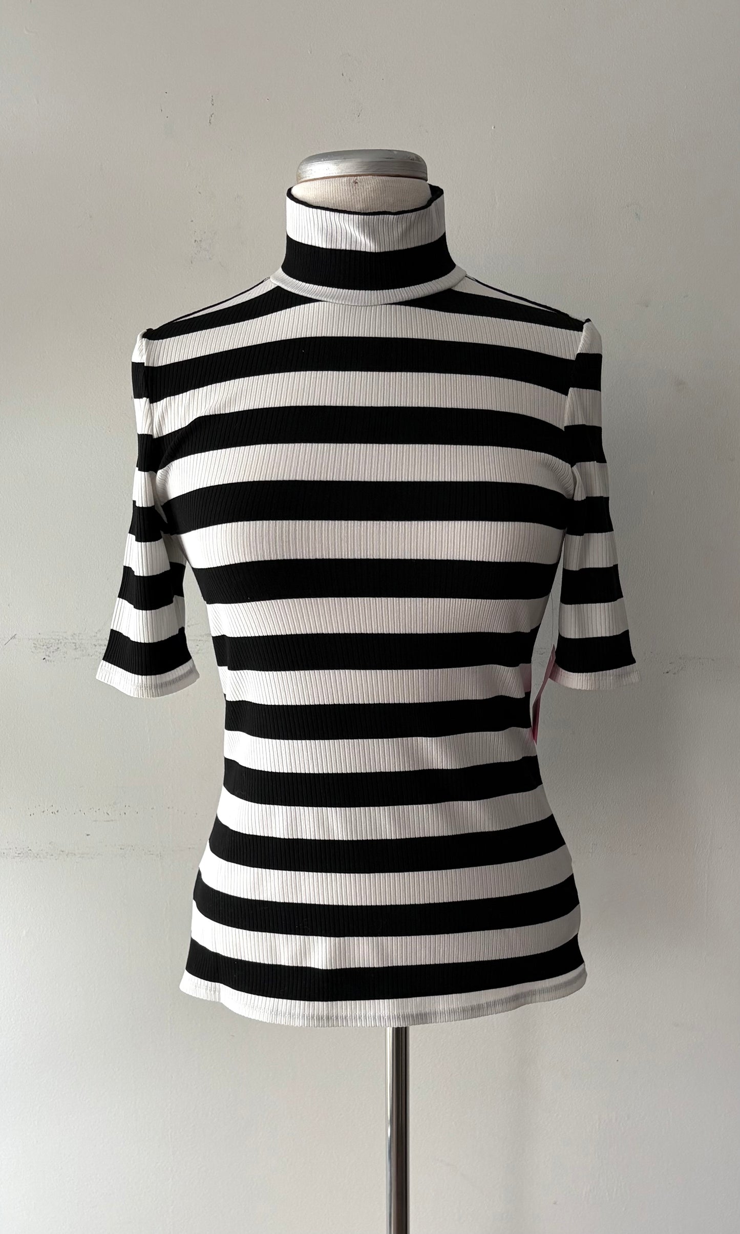 T-shirt noir/blanc rayé | MTUR-13 (S)