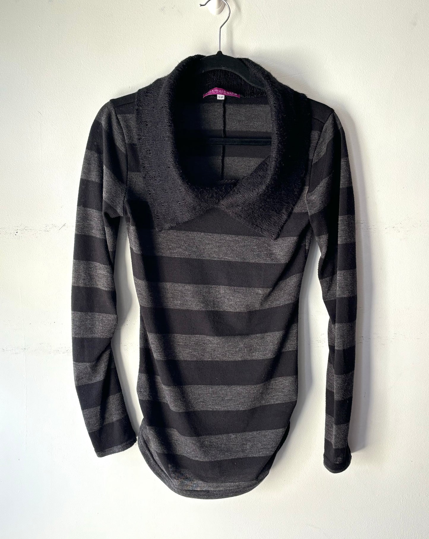 🧚Chandail col en pointe | PINK-16 (S)