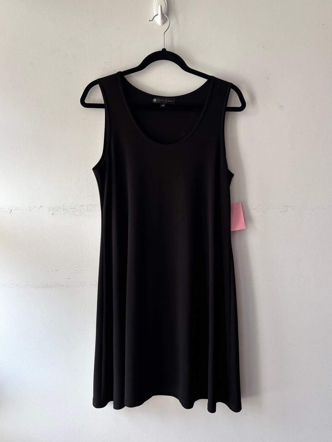 Robe noire ligne A | LDES-15 (L grand)