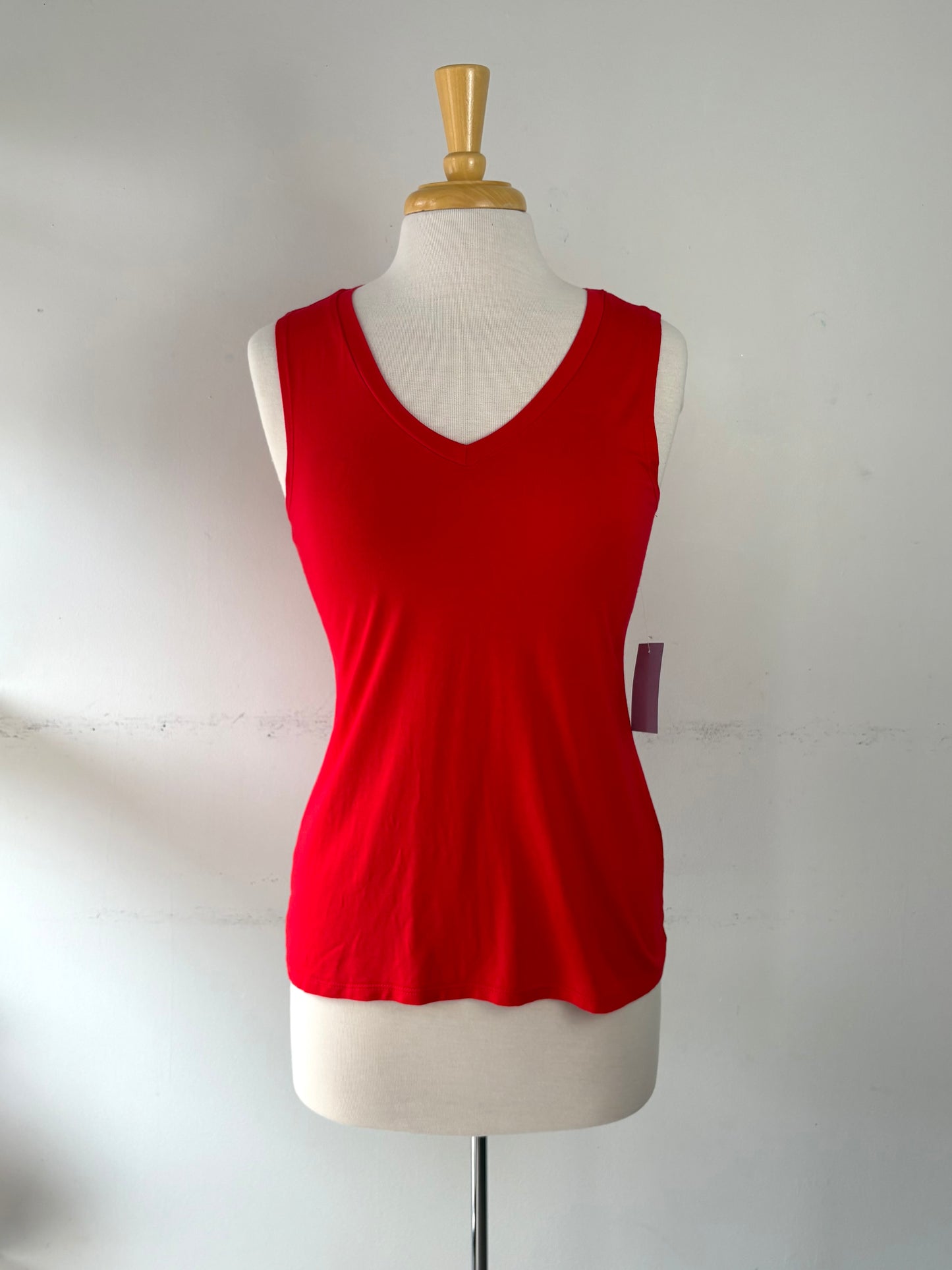 Camisole rouge encolure en V | AFAF-27 (M)
