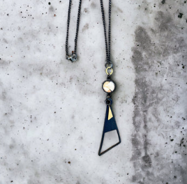 Collier long triangulaire | MF-203