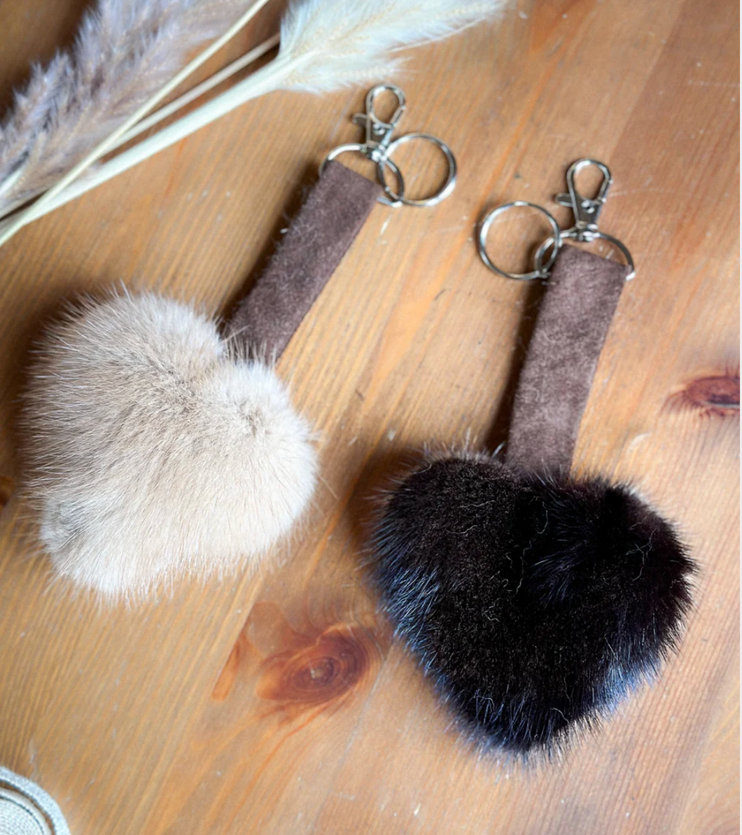 Porte-clé coeur en fourrure Hélènou