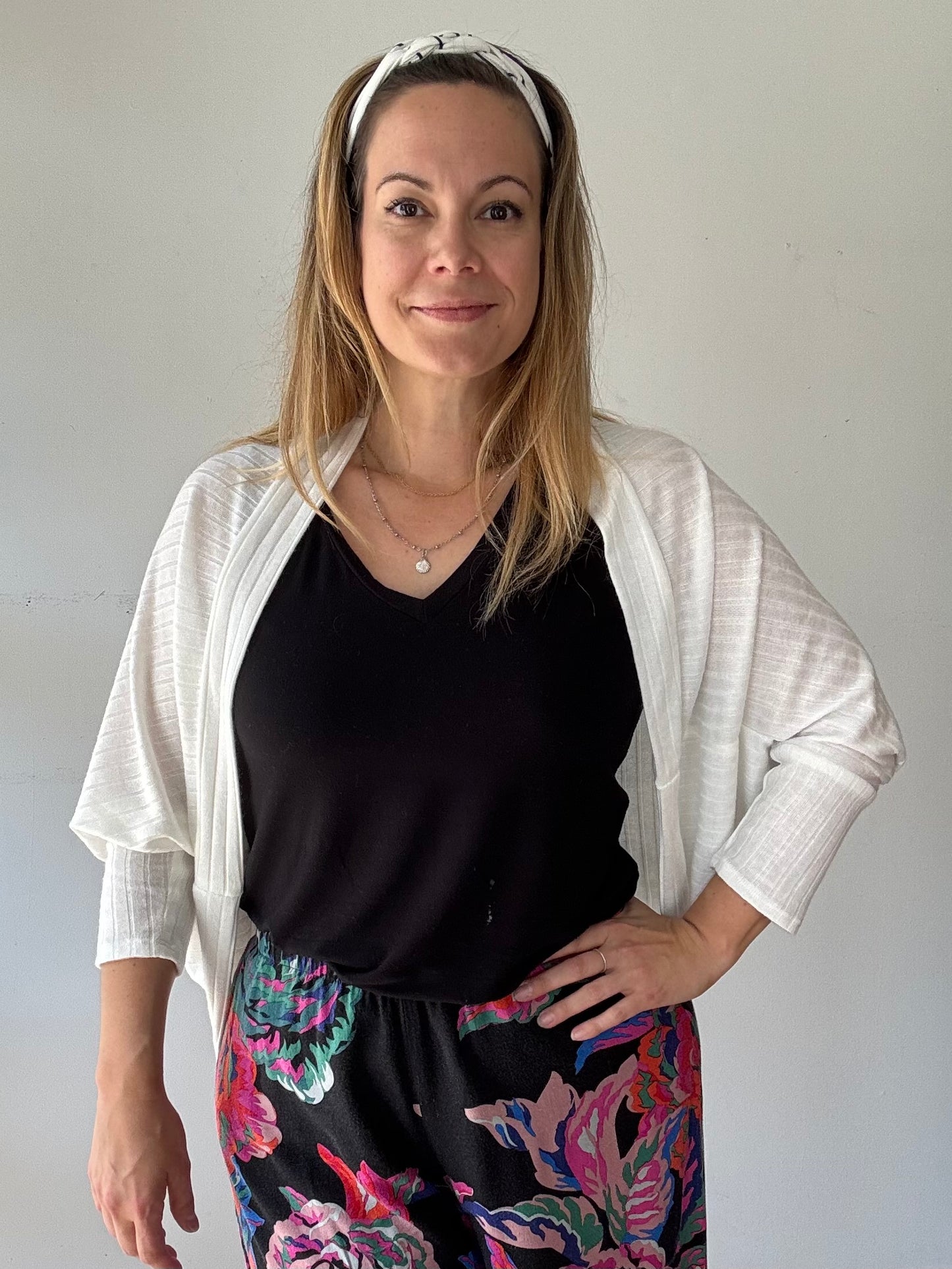 Veste chauve-souris "one size" courte | Lucie crème (Pinkmuchacha)