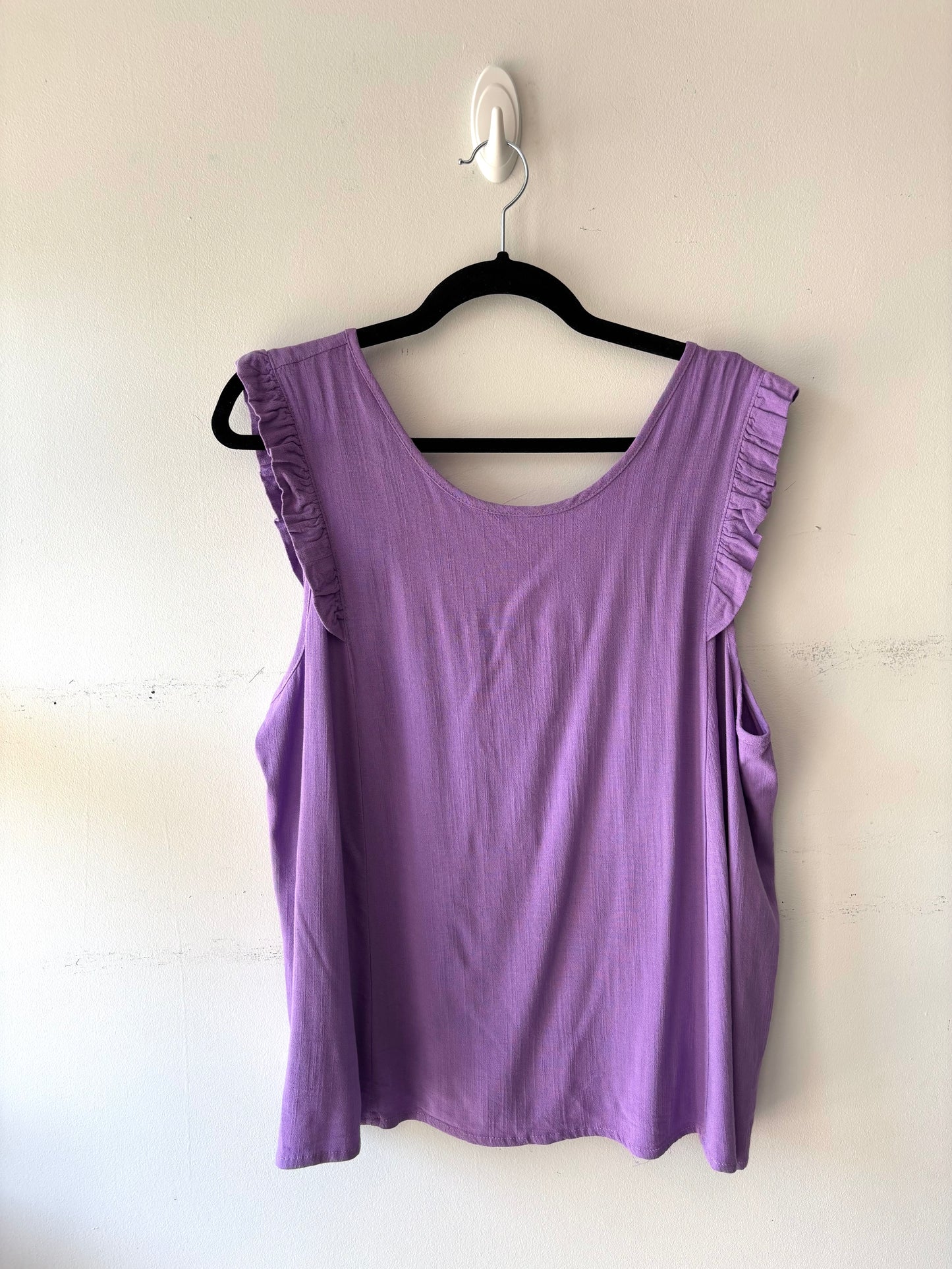 Camisole à volant E23-13
