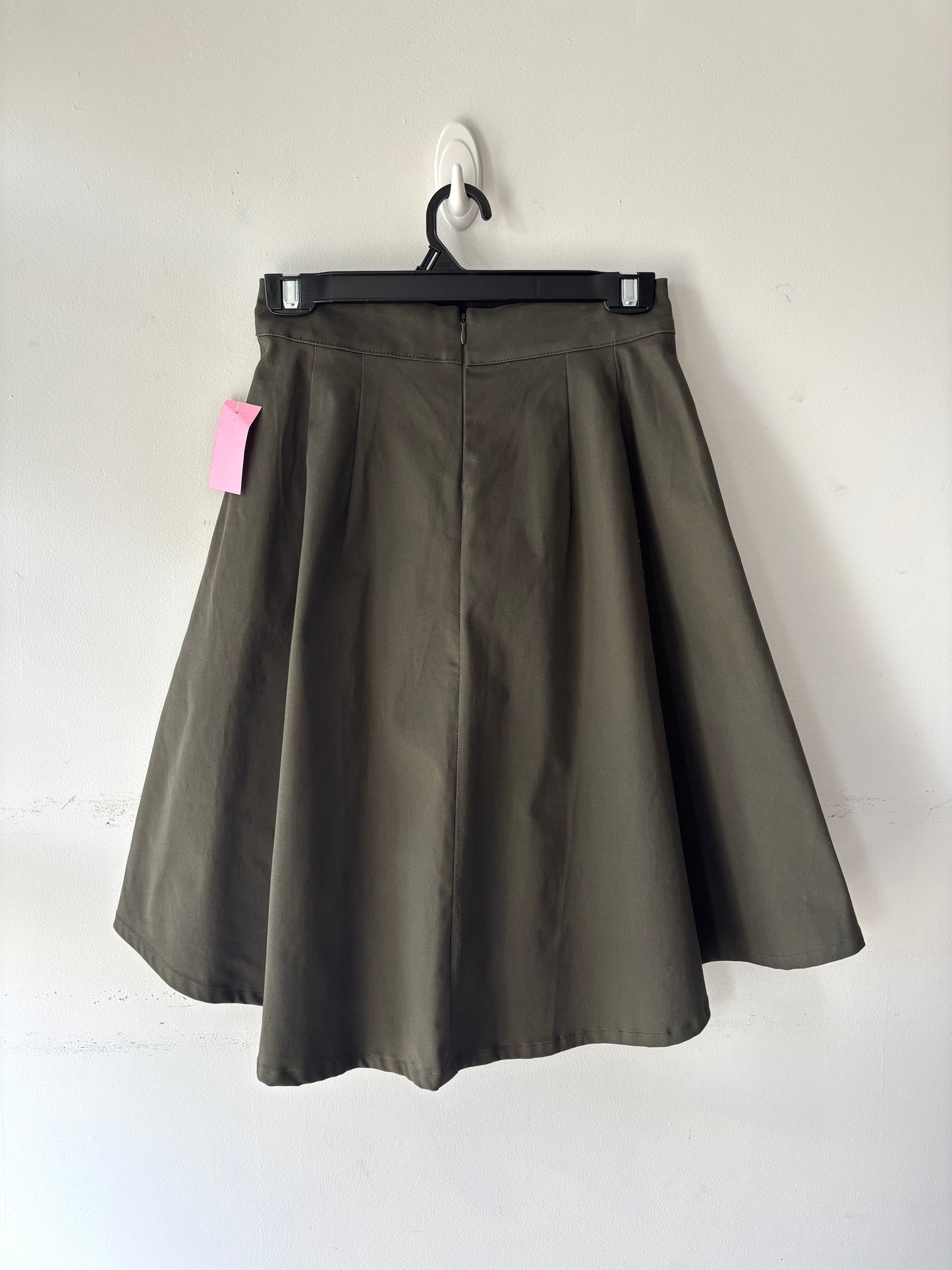 Jupe verte, MAS, neuve | CCHA-31 (S)