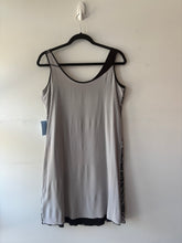 Charger l&#39;image dans la galerie, Robe noire motifs | KPLO-12 (M petit des hanches)
