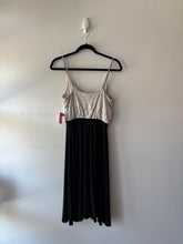 Charger l&#39;image dans la galerie, Robe grise bas noir bretelle| AFAF-14 (XS fait small)
