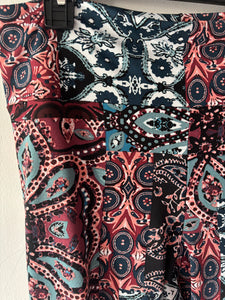 Legging motif bleu, bourgogne | VLAC-103 (XL généreux)