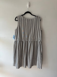 Robe grise/blanche | CMAR-07 (L fait grande)
