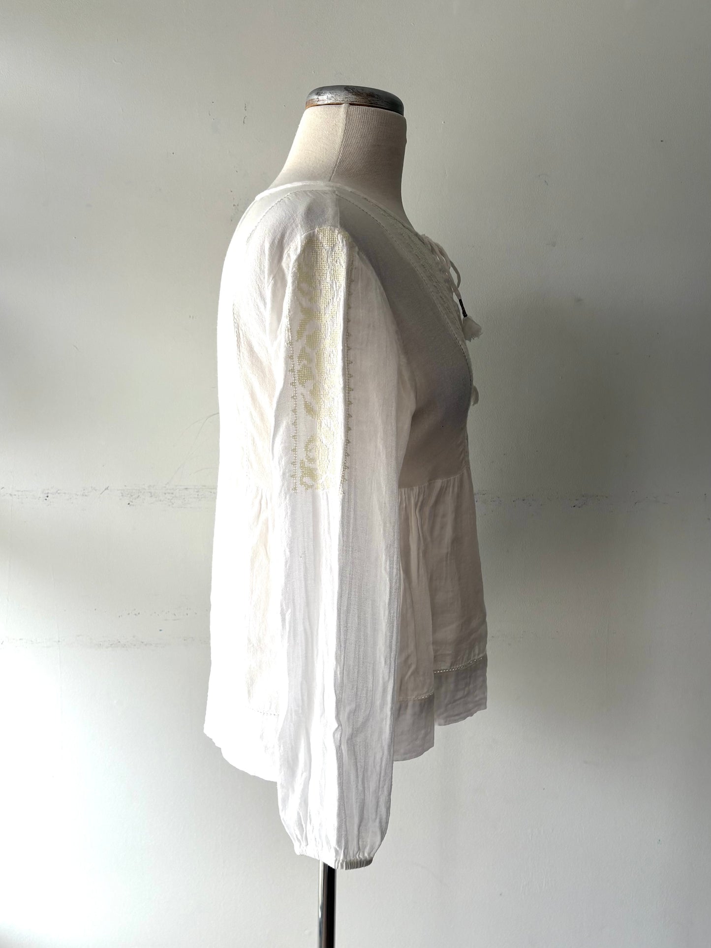 Haut coton blanc tissage jaune pâle manche et devant, manche longue | NMIL-83 (XS fait grand))