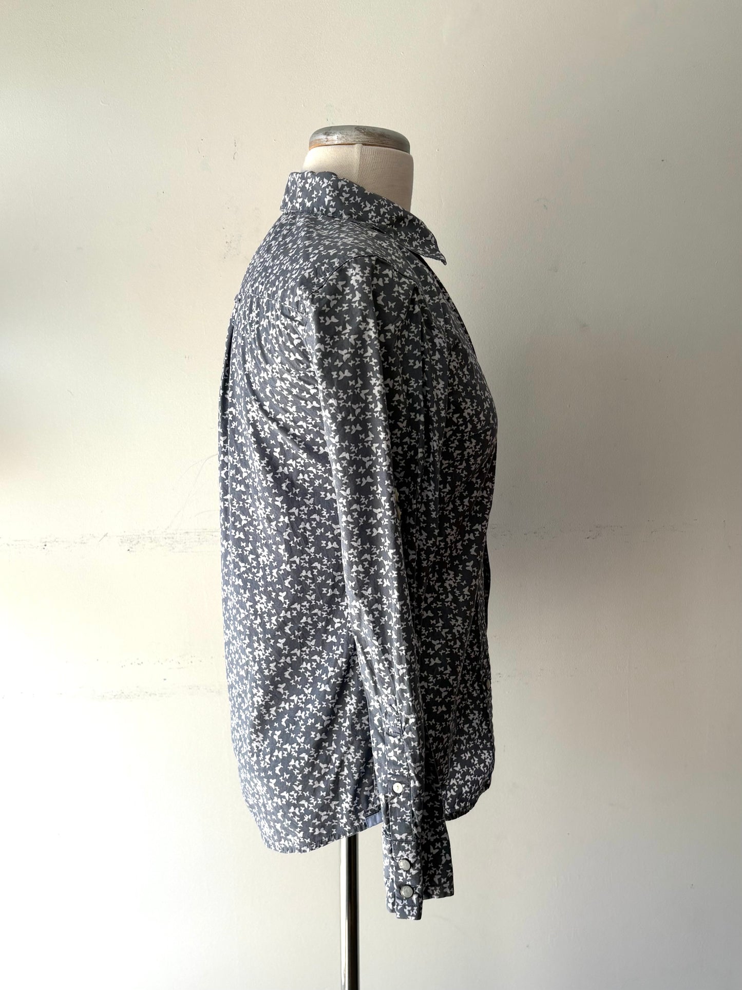 Chemise grise motif blanc papillon, manche longue | GCAR-13 (XS)