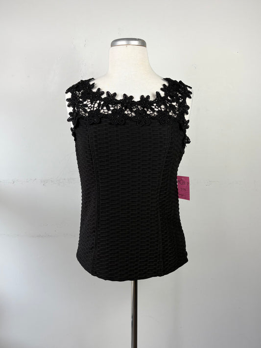 Camisole noire guipure, fermeture éclair sur le côté | MCAR-04 (L)