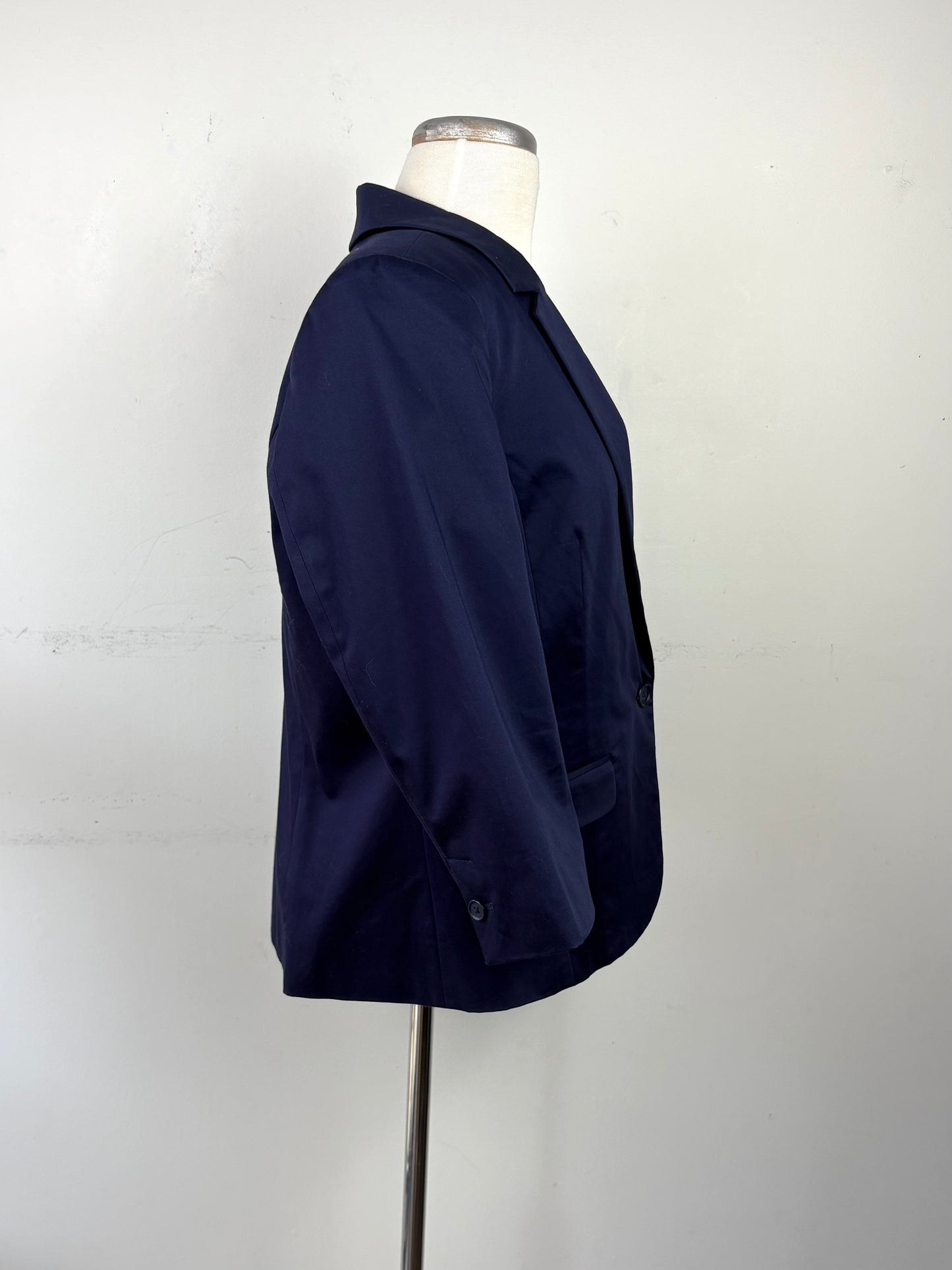 Veston marine, un bouton | PINK-531 (16 ans)
