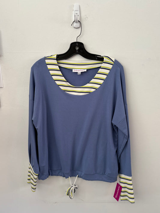Chandail Freesia bleu pâle défaut au dos | Pinkmuchacha | (XL)