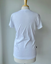 Charger l&#39;image dans la galerie, T-Shirt blanc manches courtes PKM (Pinkmuchacha)
