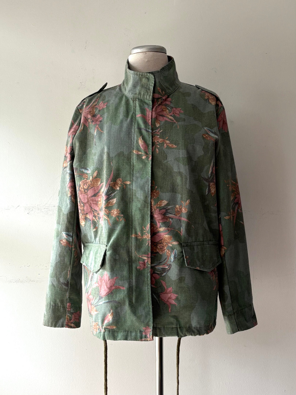Veste verte motif fleur rose cendré | ALAP-13 (S)