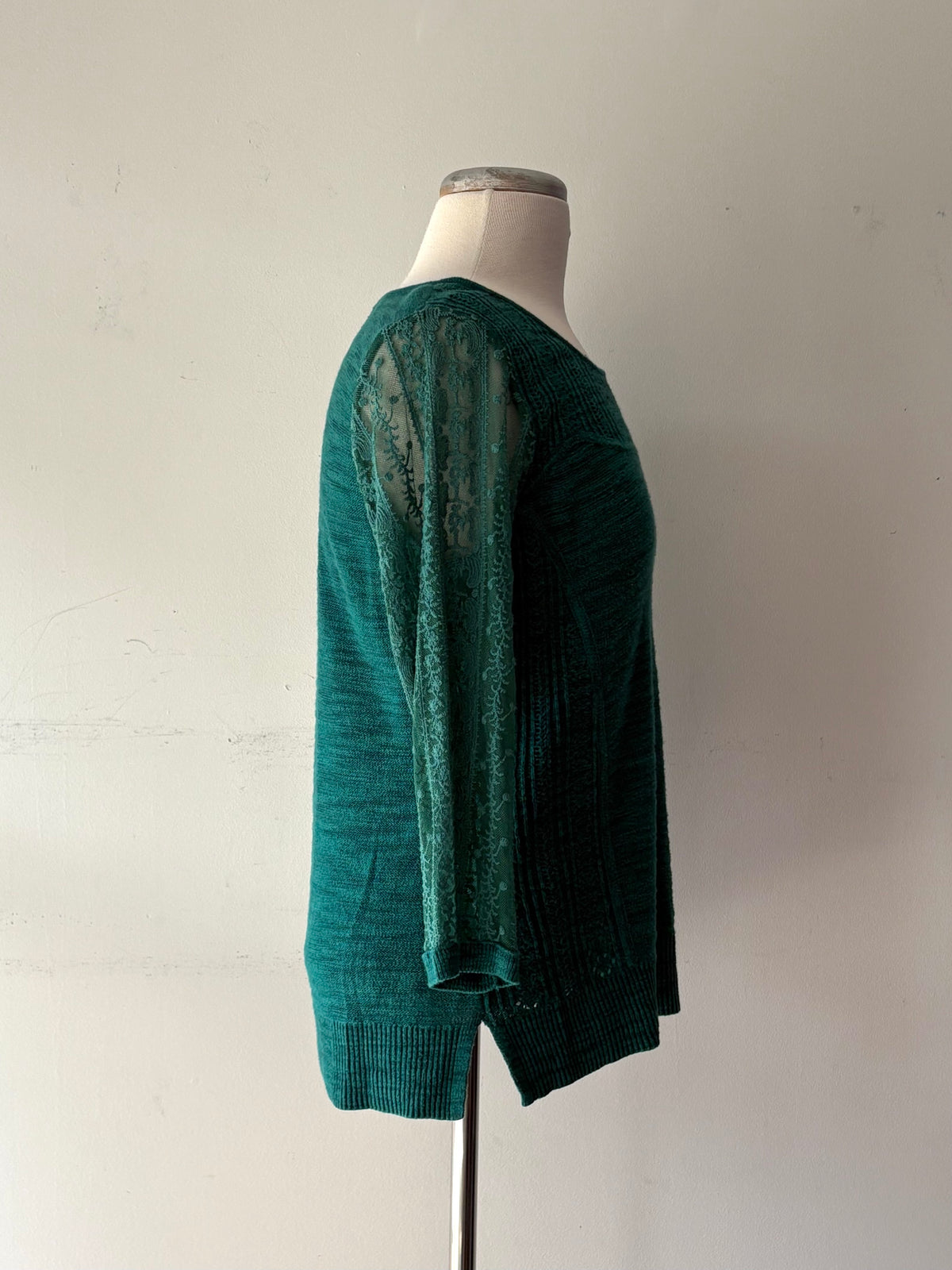 Chandail tricot teal, encolure en rond, fermeture éclair au dos, manche longue dentelle | CHEB-40 (M/L)