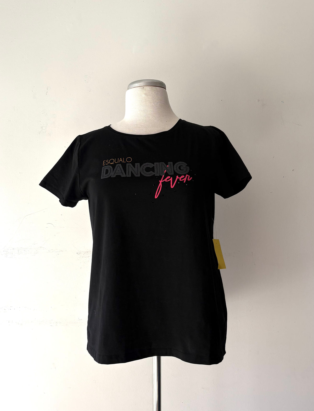 T-shirt noir Dancing fever, manches courtes, encolure évasée | MDUB-19 (S-M)