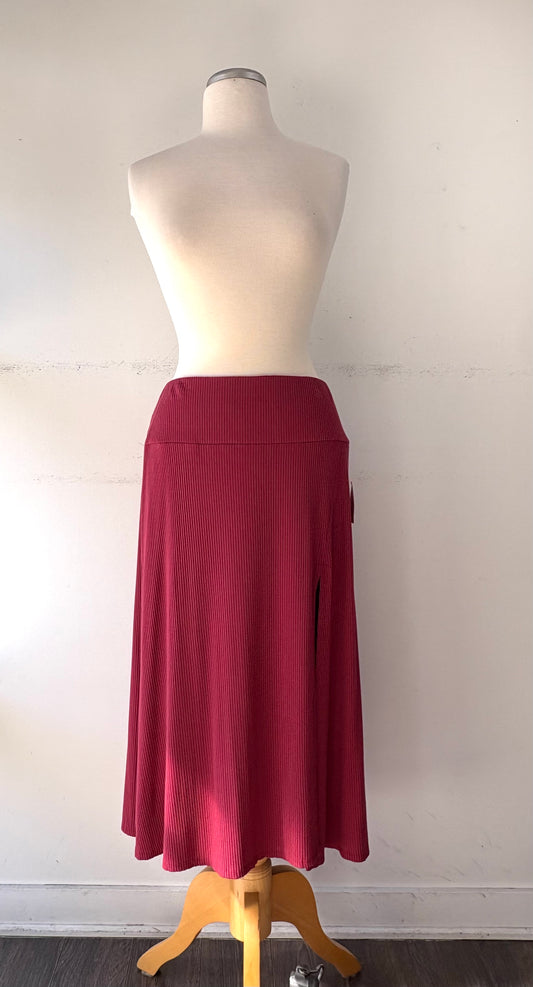 Jupe rouge brique rib, bande de taille, ouverte en avant | KLAV-39 (XL)