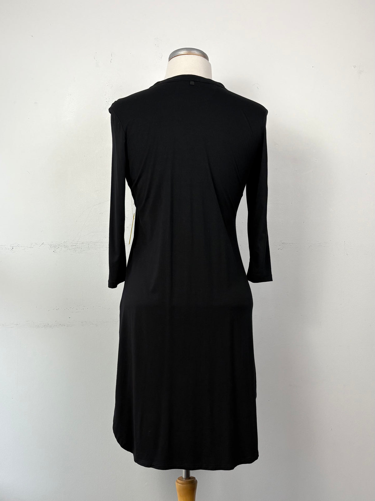 Robe noire stretch, manche 3/4, poches | SBER-26 (S)