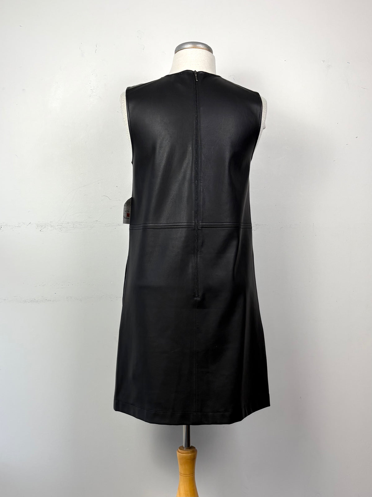 🧚Robe pas manche faux cuir noir | EROY-27 (M)